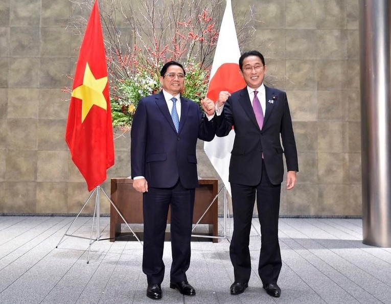 Thủ tướng Phạm Minh Ch&iacute;nh l&agrave; l&atilde;nh đạo nước ngo&agrave;i đầu ti&ecirc;n được ch&iacute;nh quyền mới của Nhật Bản mời thăm ch&iacute;nh thức. Ảnh: TTX