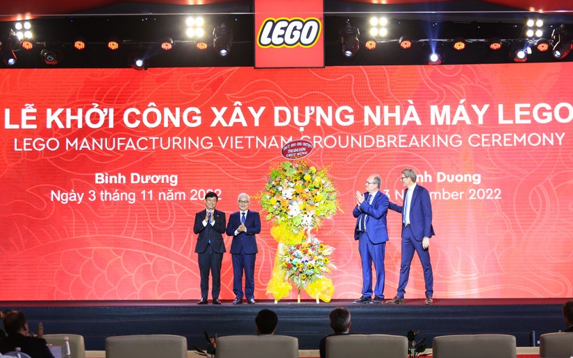 Lễ khởi c&ocirc;ng nh&agrave; m&aacute;y thứ 6 của Tập đo&agrave;n LEGO. Ảnh: VGP