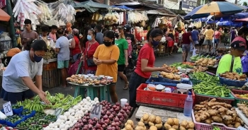 Người Philippines thắt chặt chi tiêu khi lạm phát tăng cao nhất 14 năm