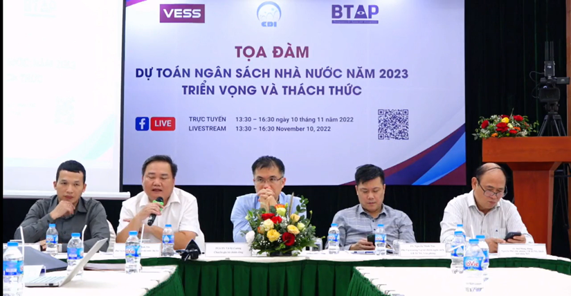 Chuy&ecirc;n gia: Số tăng thu trong dự to&aacute;n ng&acirc;n s&aacute;ch 2023 qu&aacute; thận trọng