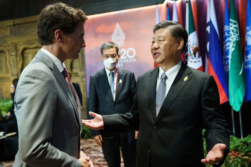 Chủ tịch Trung Quốc Tập Cận B&igrave;nh v&agrave; Thủ tướng Justin Trudeau tại Hội nghị thượng đỉnh G20, Bali, Indonesia, ng&agrave;y 16/11. Ảnh: Reuters