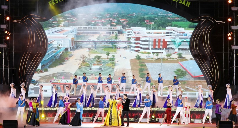 Lễ &ldquo;Festival Ninh B&igrave;nh 2022 - Tr&agrave;ng An kết nối di sản&rdquo;.