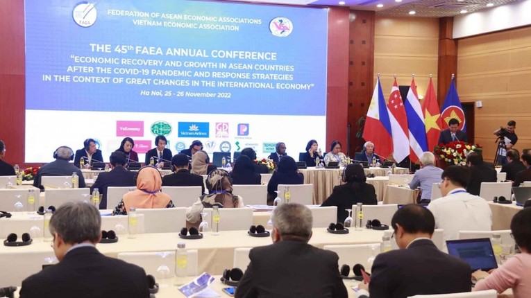 Hội nghị Li&ecirc;n đo&agrave;n C&aacute;c hội kinh tế ASEAN (FAEA) lần thứ 45