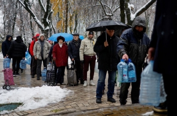 Tuyết phủ trắng Kiev, nhiều nơi tại Ukraine dự báo cắt điện luân phiên