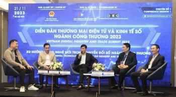 Thương mại điện tử bùng nổ, hơn nửa dân số Việt Nam mua sắm online