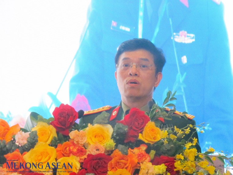 PGS.TS. L&ecirc; Văn Th&agrave;nh, Viện trưởng Viện Phẫu thuật ti&ecirc;u h&oacute;a, Bệnh viện Trung ương Qu&acirc;n đội 108. Ảnh: Anh Thư