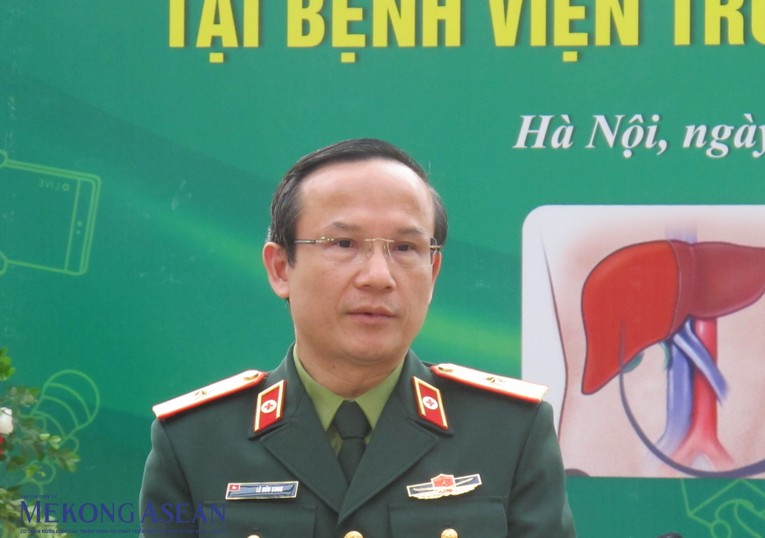 Thiếu tướng, PGS. TS. L&ecirc; Hữu Song, Gi&aacute;m đốc Bệnh viện Trung ương Qu&acirc;n đội 108. Ảnh: Anh Thư