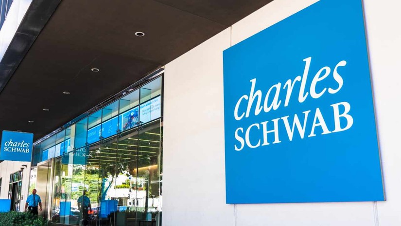 Theo Charles Schwab, c&oacute; 5 rủi ro to&agrave;n cầu h&agrave;ng đầu m&agrave; c&aacute;c nh&agrave; đầu tư cần thận trọng trong năm 2022. Ảnh: