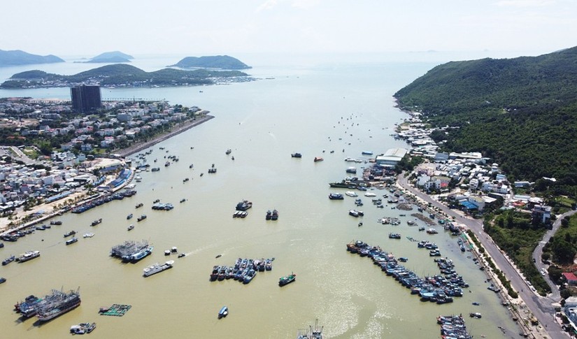 Nha Trang sẽ c&oacute; cầu vượt cửa biển, kết nối s&acirc;n bay Cam Ranh