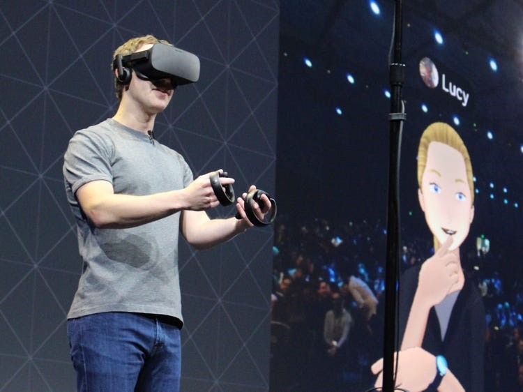 CEO Mark Zuckerberg c&ugrave;ng bộ tai nghe VR Oculus. Ảnh: Getty Images