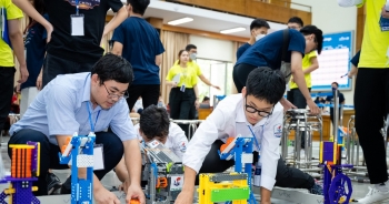 Khởi động Giải vô địch VEX IQ Robotics toàn quốc 2023