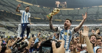 Niềm vui World Cup đem lại cho Argentina hy vọng trong khủng hoảng