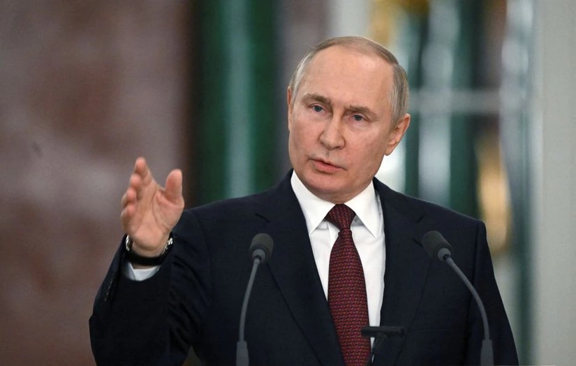 Tổng thống Nga Vladimir Putin tại cuộc họp b&aacute;o ng&agrave;y 22/12. Ảnh: Reuters