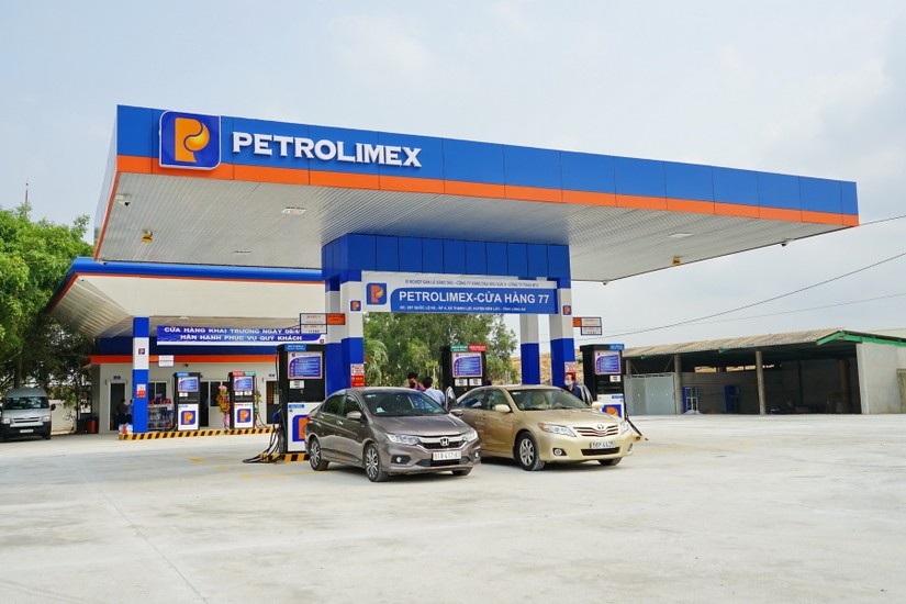 Petrolimex c&oacute; một năm doanh thu cao nhưng lợi nhuận kh&ocirc;ng như kỳ vọng.