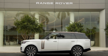 SUV siêu sang Range Rover SV ra mắt tại Việt Nam dịp Giáng sinh cận kề